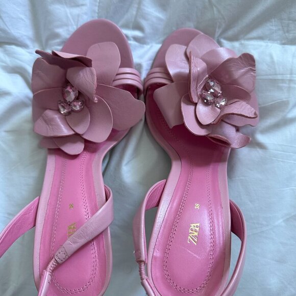 ZARA Goat Leather flower - Pink Sandals - Picture 2 of 3